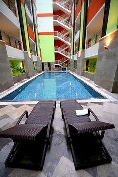 High Point Serviced 3*