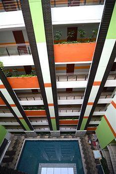 High Point Serviced 3* Surabaya