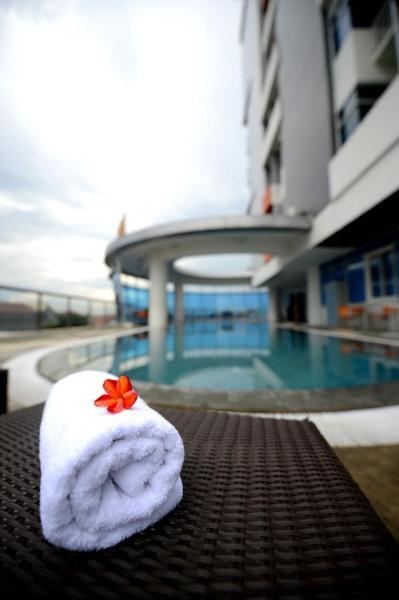 High Point Serviced Aparthotel 3*