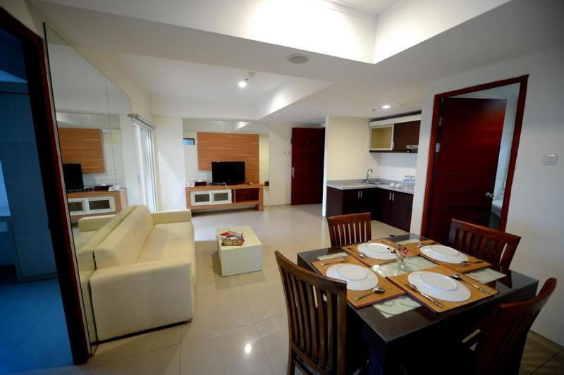 High Point Serviced 3*
